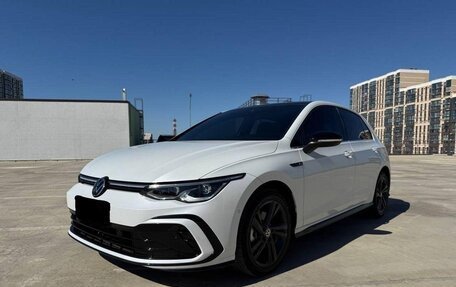 Volkswagen Golf VIII, 2021 год, 2 120 000 рублей, 3 фотография