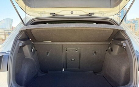 Volkswagen Golf VIII, 2021 год, 2 120 000 рублей, 9 фотография