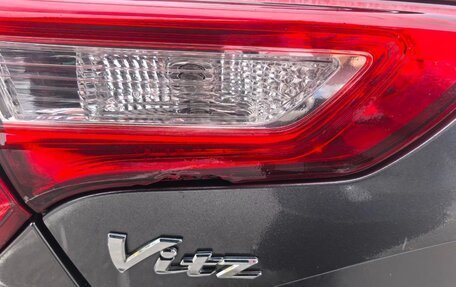 Toyota Vitz, 2019 год, 1 022 000 рублей, 4 фотография