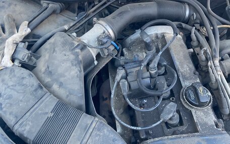 Audi A4, 1995 год, 70 000 рублей, 6 фотография