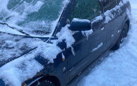 Audi A4, 1995 год, 70 000 рублей, 3 фотография