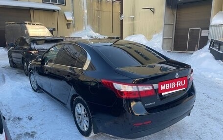 Renault Latitude I, 2011 год, 800 000 рублей, 3 фотография