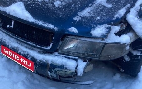 Audi A4, 1995 год, 70 000 рублей, 2 фотография