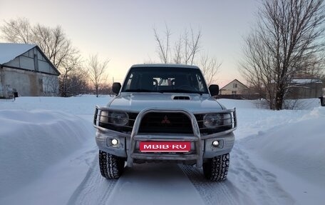 Mitsubishi Pajero III рестайлинг, 2000 год, 850 000 рублей, 1 фотография