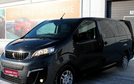 Peugeot Traveller I, 2021 год, 2 795 000 рублей, 1 фотография