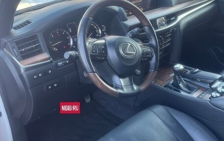 Lexus LX III, 2018 год, 9 850 000 рублей, 36 фотография