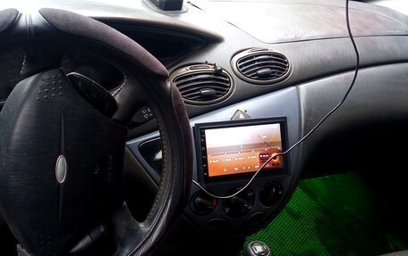 Ford Focus IV, 2002 год, 229 999 рублей, 3 фотография