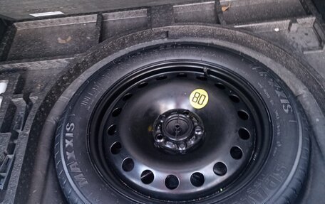 Ford Kuga III, 2013 год, 999 000 рублей, 26 фотография