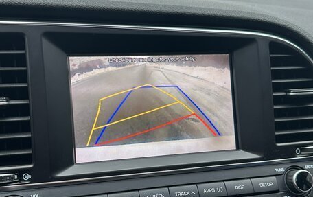 Hyundai Elantra VI рестайлинг, 2018 год, 1 350 000 рублей, 13 фотография