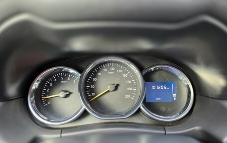 Renault Duster I рестайлинг, 2017 год, 1 370 000 рублей, 11 фотография