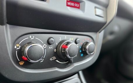 Renault Duster I рестайлинг, 2017 год, 1 370 000 рублей, 13 фотография