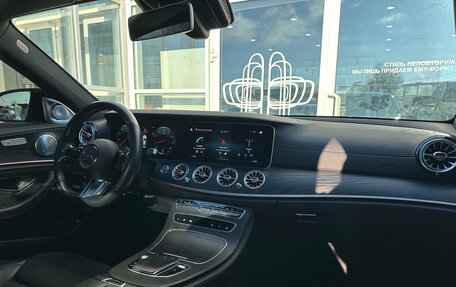 Mercedes-Benz E-Класс, 2021 год, 4 990 000 рублей, 17 фотография