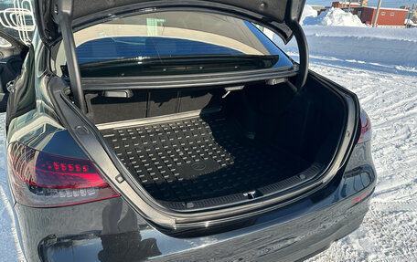 Mercedes-Benz E-Класс, 2021 год, 4 990 000 рублей, 39 фотография