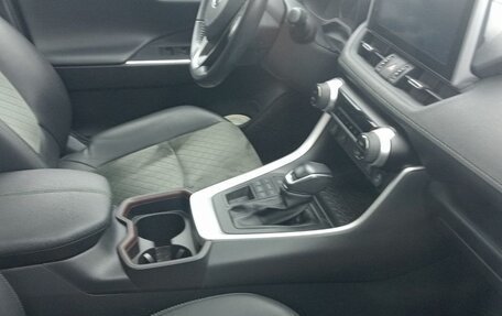 Toyota RAV4, 2022 год, 3 305 000 рублей, 7 фотография