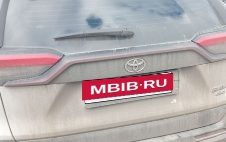 Toyota RAV4, 2022 год, 3 305 000 рублей, 3 фотография