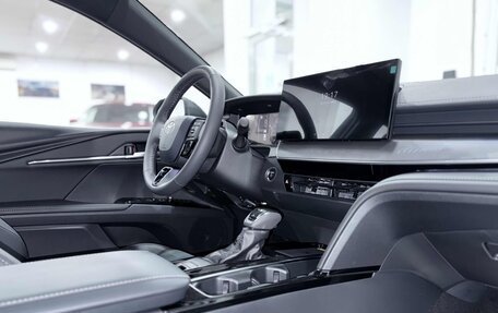 Toyota Camry, 2025 год, 5 000 000 рублей, 13 фотография