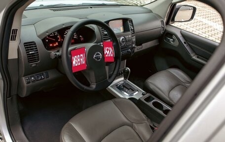 Nissan Navara (Frontier), 2013 год, 1 395 000 рублей, 13 фотография