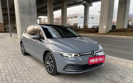 Volkswagen Golf VIII, 2022 год, 1 343 000 рублей, 3 фотография