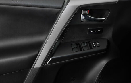 Toyota RAV4, 2016 год, 2 649 000 рублей, 23 фотография