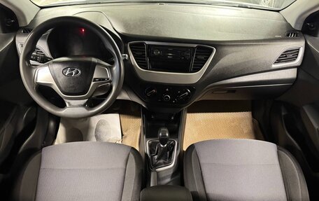 Hyundai Solaris II рестайлинг, 2018 год, 649 000 рублей, 21 фотография