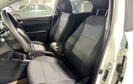 Hyundai Solaris II рестайлинг, 2018 год, 649 000 рублей, 26 фотография