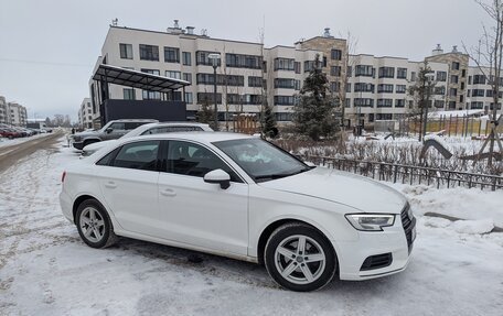 Audi A3, 2018 год, 1 050 000 рублей, 2 фотография