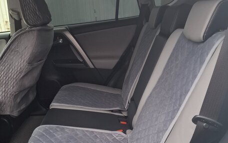 Toyota RAV4, 2016 год, 3 100 000 рублей, 7 фотография