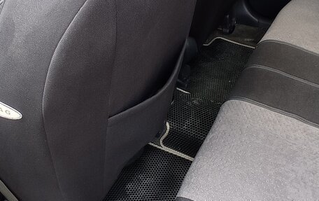 Toyota Vitz, 2000 год, 400 000 рублей, 15 фотография