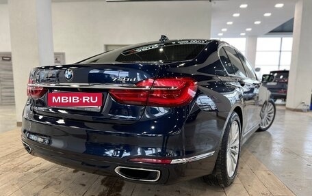 BMW 7 серия, 2016 год, 3 200 000 рублей, 13 фотография