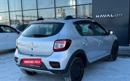 Renault Sandero II рестайлинг, 2016 год, 955 000 рублей, 3 фотография