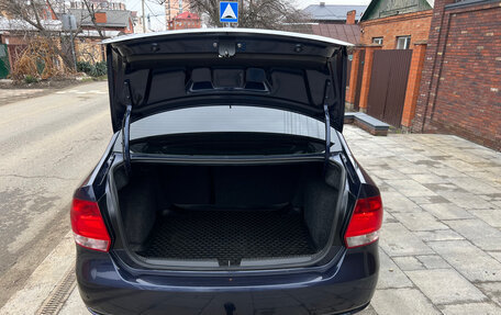 Volkswagen Polo VI (EU Market), 2013 год, 900 000 рублей, 18 фотография