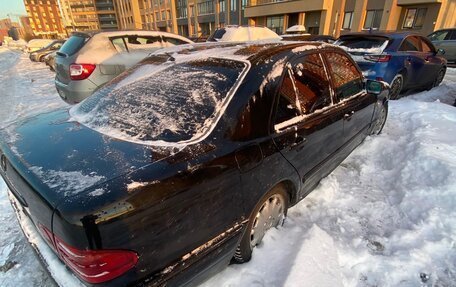 Mercedes-Benz E-Класс, 1996 год, 245 000 рублей, 2 фотография