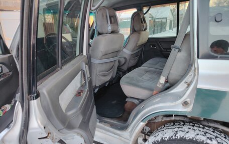 Mitsubishi Pajero III рестайлинг, 2000 год, 850 000 рублей, 8 фотография