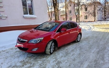 Opel Astra J, 2010 год, 580 000 рублей, 4 фотография