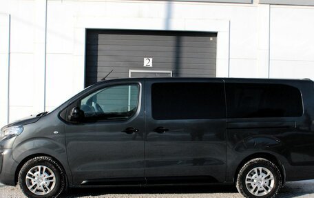 Peugeot Traveller I, 2021 год, 2 795 000 рублей, 6 фотография