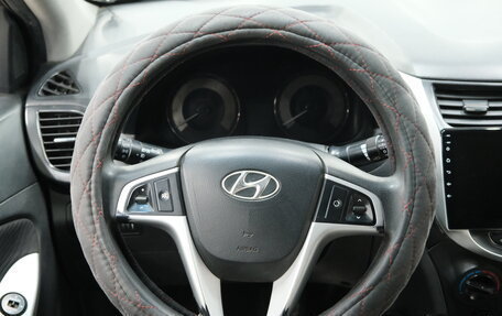 Hyundai Solaris II рестайлинг, 2011 год, 759 000 рублей, 13 фотография