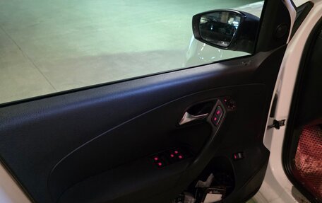 Volkswagen Polo VI (EU Market), 2017 год, 1 250 000 рублей, 7 фотография