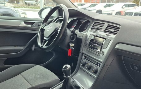 Volkswagen Golf VII, 2014 год, 1 290 000 рублей, 32 фотография