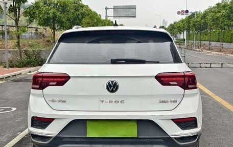 Volkswagen T-Roc I, 2021 год, 1 293 000 рублей, 4 фотография