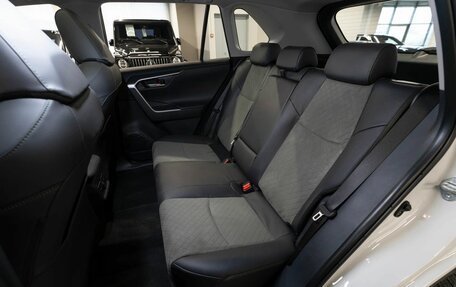 Toyota RAV4, 2025 год, 4 200 000 рублей, 13 фотография