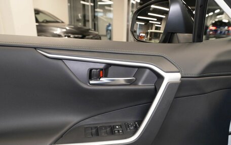 Toyota RAV4, 2025 год, 4 200 000 рублей, 20 фотография