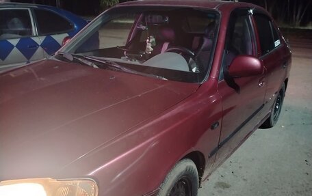 Hyundai Accent II, 2004 год, 200 000 рублей, 3 фотография