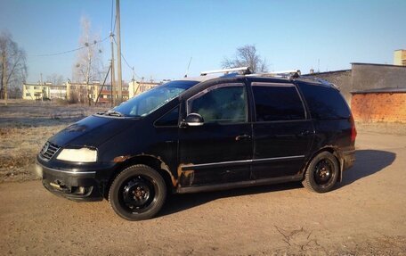 Volkswagen Sharan I рестайлинг, 2004 год, 349 000 рублей, 4 фотография