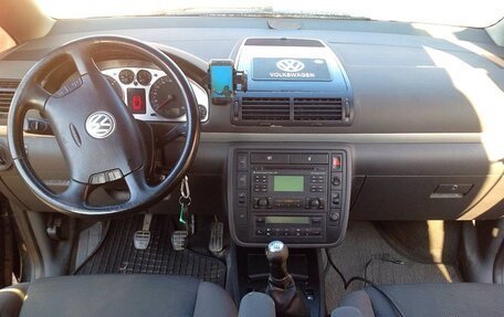 Volkswagen Sharan I рестайлинг, 2004 год, 349 000 рублей, 14 фотография