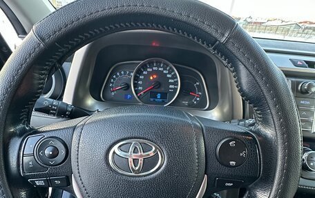 Toyota RAV4, 2013 год, 1 750 000 рублей, 13 фотография