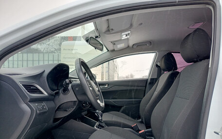 Hyundai Solaris II рестайлинг, 2019 год, 1 400 000 рублей, 20 фотография