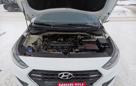 Hyundai Solaris II рестайлинг, 2019 год, 1 400 000 рублей, 13 фотография