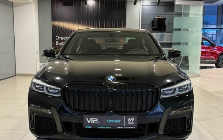 BMW 7 серия, 2020 год, 5 900 000 рублей, 2 фотография