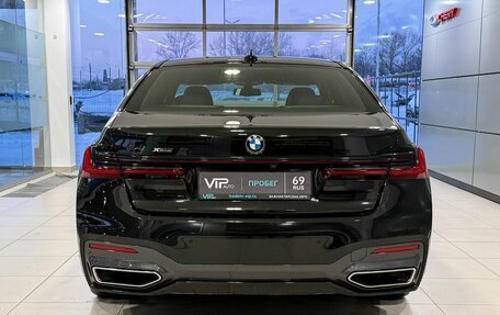 BMW 7 серия, 2020 год, 5 900 000 рублей, 5 фотография