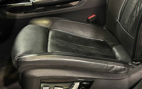 BMW 7 серия, 2020 год, 5 900 000 рублей, 12 фотография